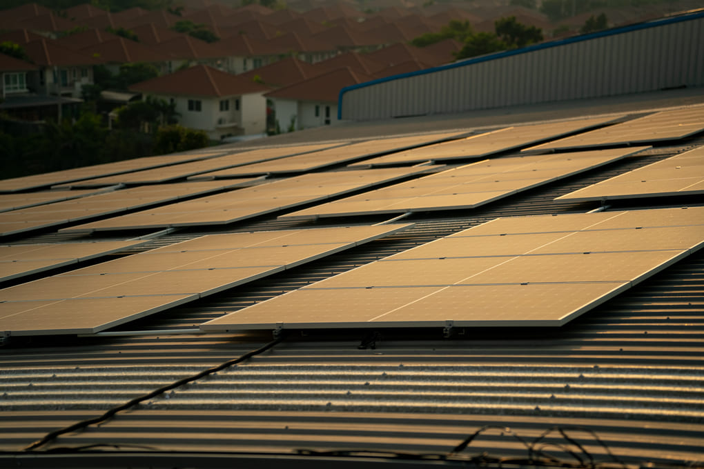 Instalación de paneles solares en Guatemala: la solución energética ideal